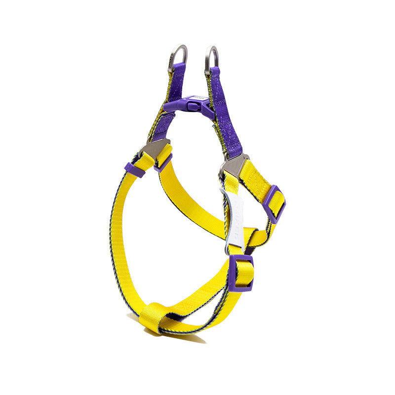 Contrast Color Hand Holding Rope Chest And Back Collar For Going Out